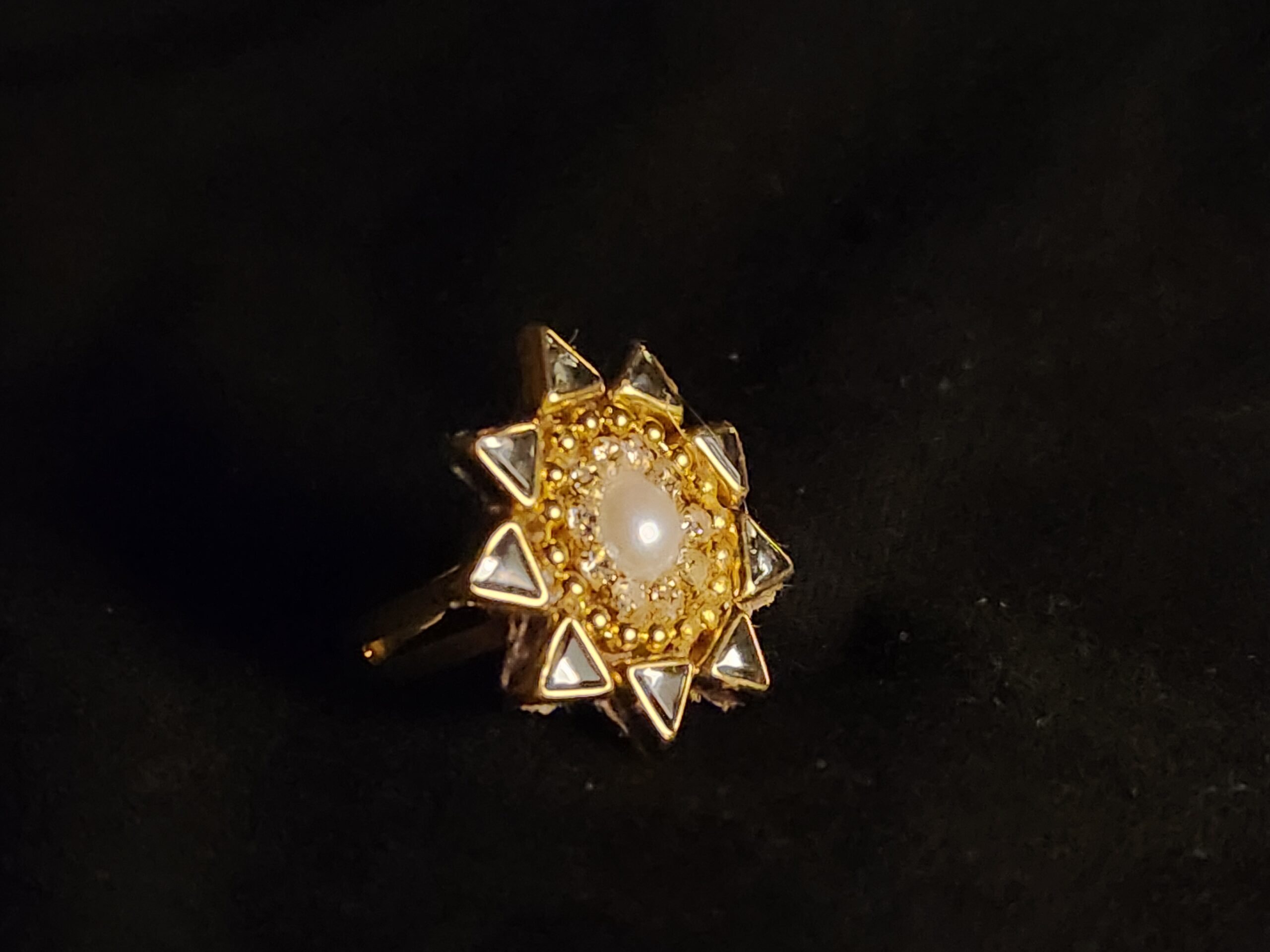 Royal Kundan Glam Ring